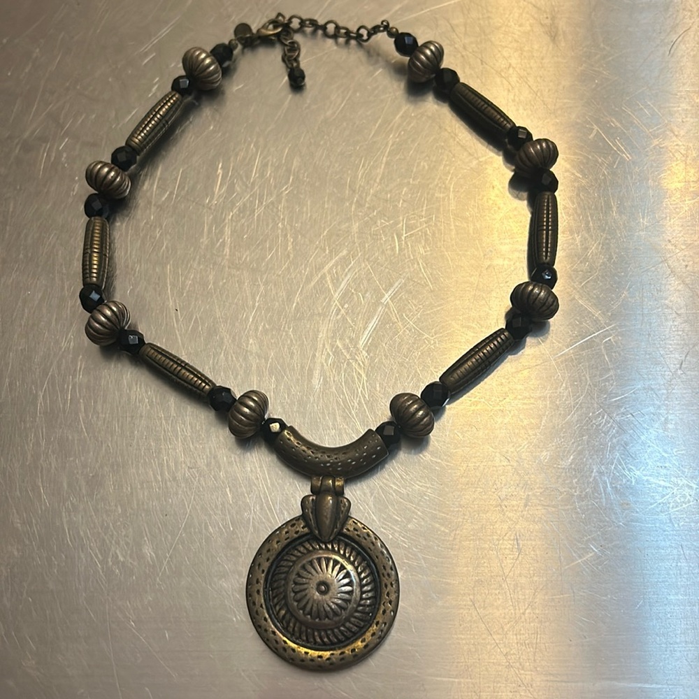 Chicos Necklace Bronze tone black beads 19’